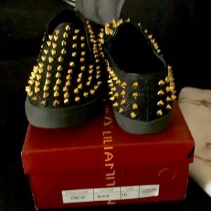 Liliana spike slip in sneakers